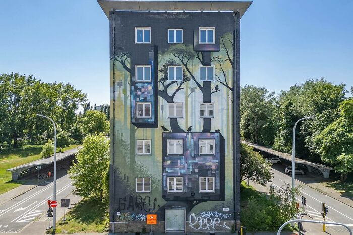 60 Breathtaking Street Art Works That Might Be Worth Traveling Across The World For