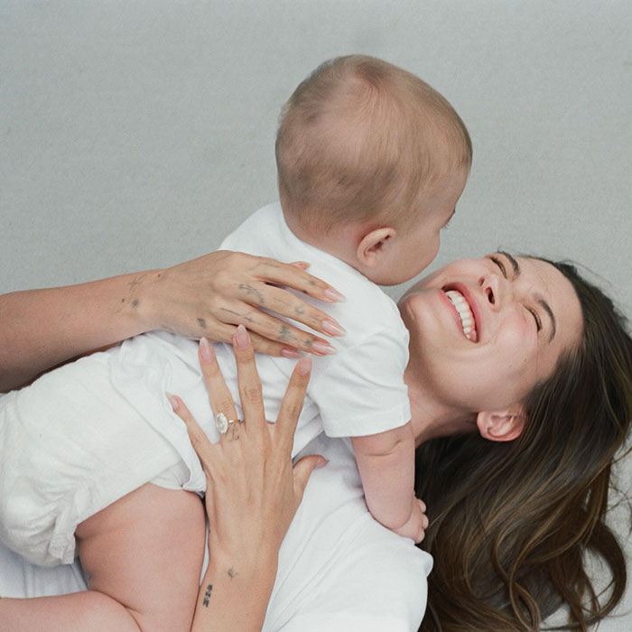 “Pathological Liar”: Hailey Bieber’s Claim About Toddler Son Met With Skepticism