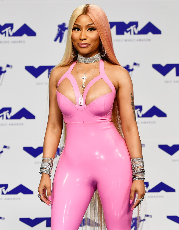 &ldquo;Who Is This?&rdquo;: Nicki Minaj&rsquo;s Dramatic New Look Triggers Explosive Reactions