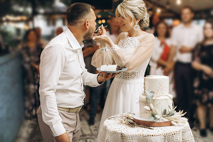 Woman Finds Biological Sister Wanting To Connect, Assumes She&rsquo;s Invited To Her Wedding