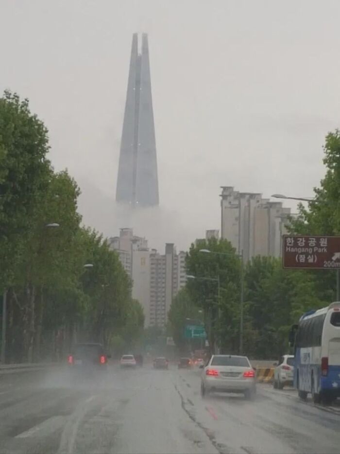 74 Horrifying Photos From All Over The World That Look Like A Dystopian Nightmare 74 Horrifying Photos From All Over The World That Look Like A Dystopian Nightmare