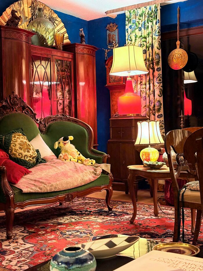 131 Times People Embraced ‘More Is More’ And Decked Out Their Homes (New Pics) 131 Times People Embraced ‘More Is More’ And Decked Out Their Homes (New Pics)