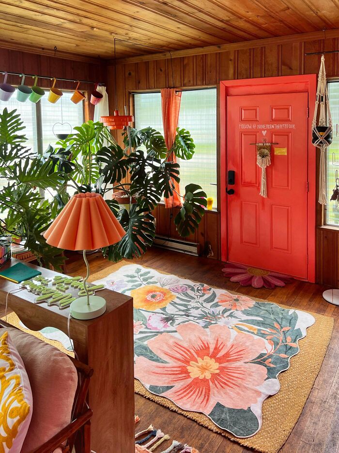 131 Times People Embraced ‘More Is More’ And Decked Out Their Homes (New Pics) 131 Times People Embraced ‘More Is More’ And Decked Out Their Homes (New Pics)