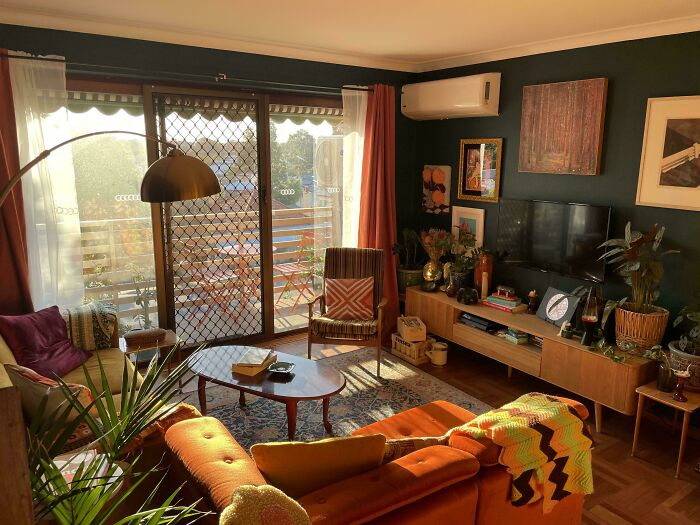 131 Times People Embraced ‘More Is More’ And Decked Out Their Homes (New Pics) 131 Times People Embraced ‘More Is More’ And Decked Out Their Homes (New Pics)