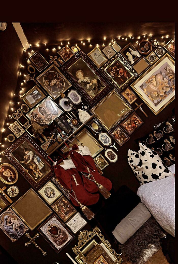 131 Times People Embraced ‘More Is More’ And Decked Out Their Homes (New Pics) 131 Times People Embraced ‘More Is More’ And Decked Out Their Homes (New Pics)