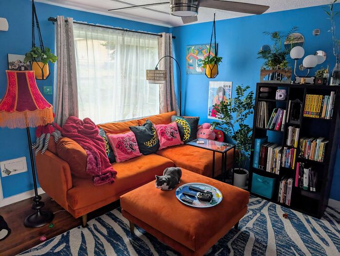131 Times People Embraced ‘More Is More’ And Decked Out Their Homes (New Pics) 131 Times People Embraced ‘More Is More’ And Decked Out Their Homes (New Pics)