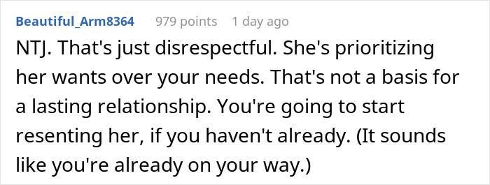 Woman Keeps Waking Up BF As Soon As She Wakes Up Because That’s What “Normal” Couples Do Woman Keeps Waking Up BF As Soon As She Wakes Up Because That’s What “Normal” Couples Do