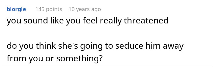 Woman Bashed Online For Turning Into Evil Stepmother For Shy And Introverted 17YO Woman Bashed Online For Turning Into Evil Stepmother For Shy And Introverted 17YO