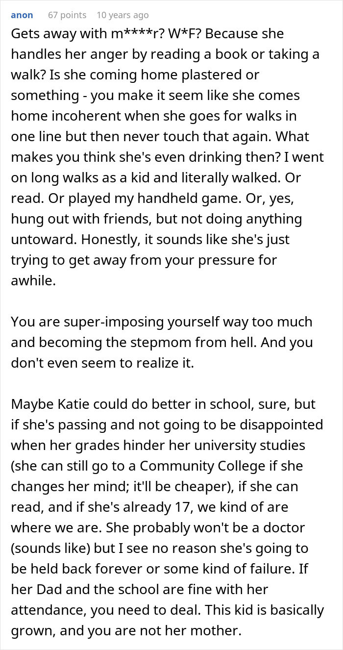 Woman Bashed Online For Turning Into Evil Stepmother For Shy And Introverted 17YO Woman Bashed Online For Turning Into Evil Stepmother For Shy And Introverted 17YO