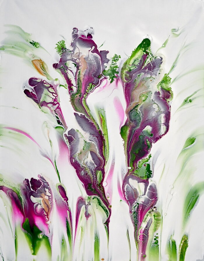 Acrylic Pouring With The Flower Dip Technique And Mixing Paints With Pva Glue
