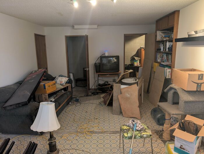 57 People Share Photos Of Their Partners’ Most Ridiculously Frustrating Habits (New Pics) 57 People Share Photos Of Their Partners’ Most Ridiculously Frustrating Habits (New Pics)