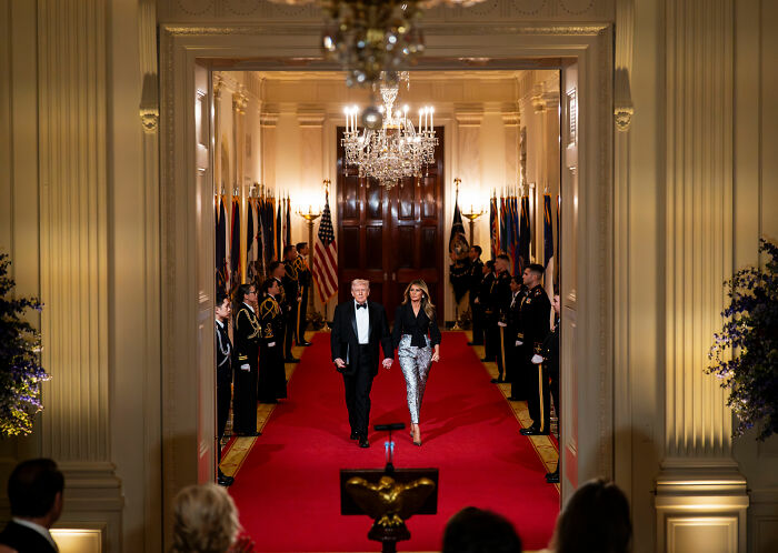 &ldquo;It&rsquo;s Inappropriate&rdquo;: Melania Trump&rsquo;s Governors Dinner Outfit Sparks Fierce Backlash