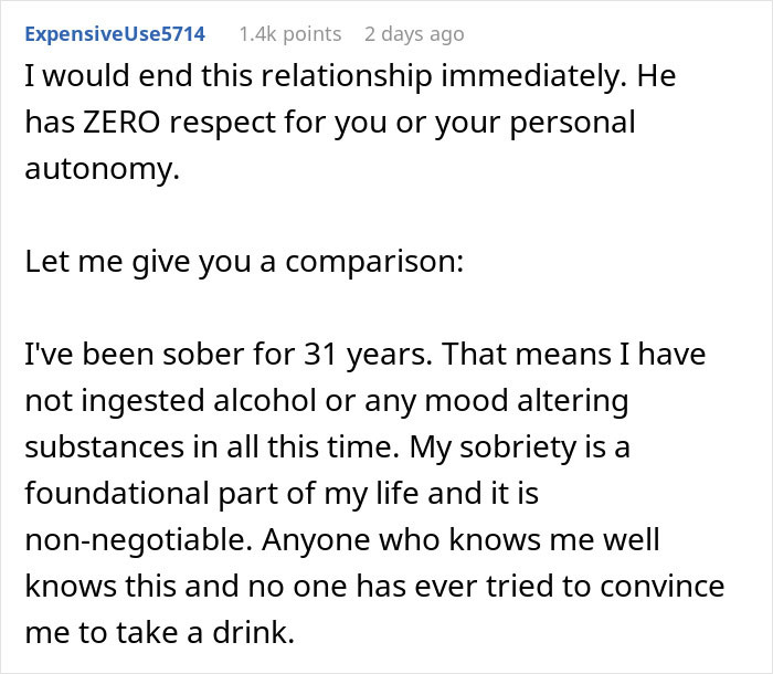 Boyfriend Laughs As Vegetarian Girlfriend Pukes In The Bathroom: “I Knew You’d Like Meat More” Boyfriend Laughs As Vegetarian Girlfriend Pukes In The Bathroom: “I Knew You’d Like Meat More”