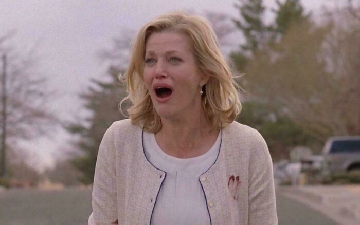 85 Hilariously Absurd Movie And TV Details That Are Absolutely Made Up, Yet Weirdly Accurate (New Pics)