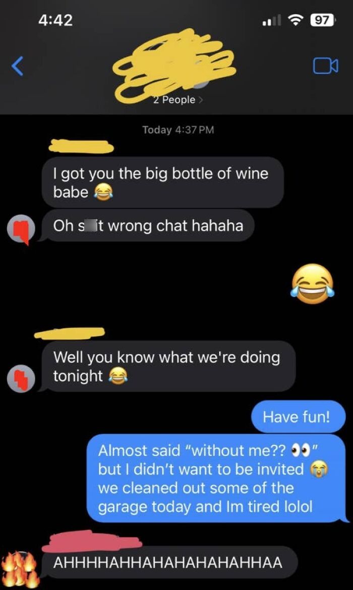 57 Unhinged Group Chat Messages That Went Off The Rails Fast