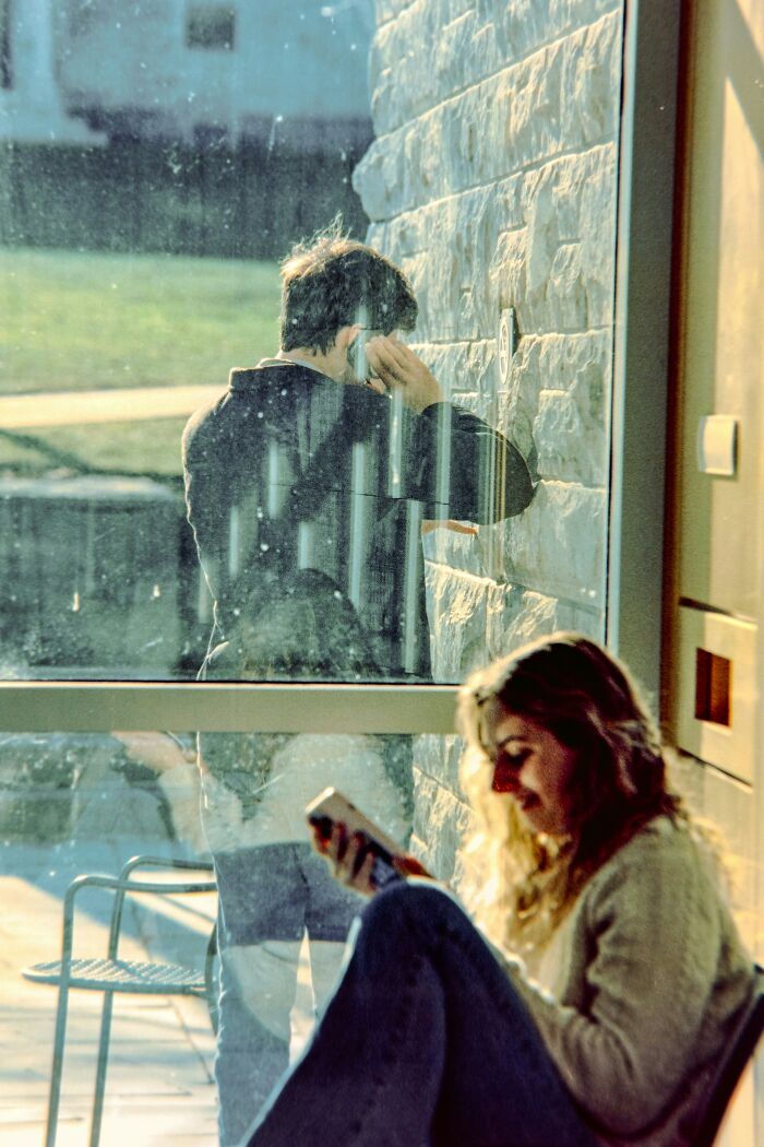 Hey Pandas, AITA For Being Upset That My Boyfriend Said He&rsquo;d See Me &ldquo;Tomorrow&rdquo; After I Found Out My Grandma Passed Away?