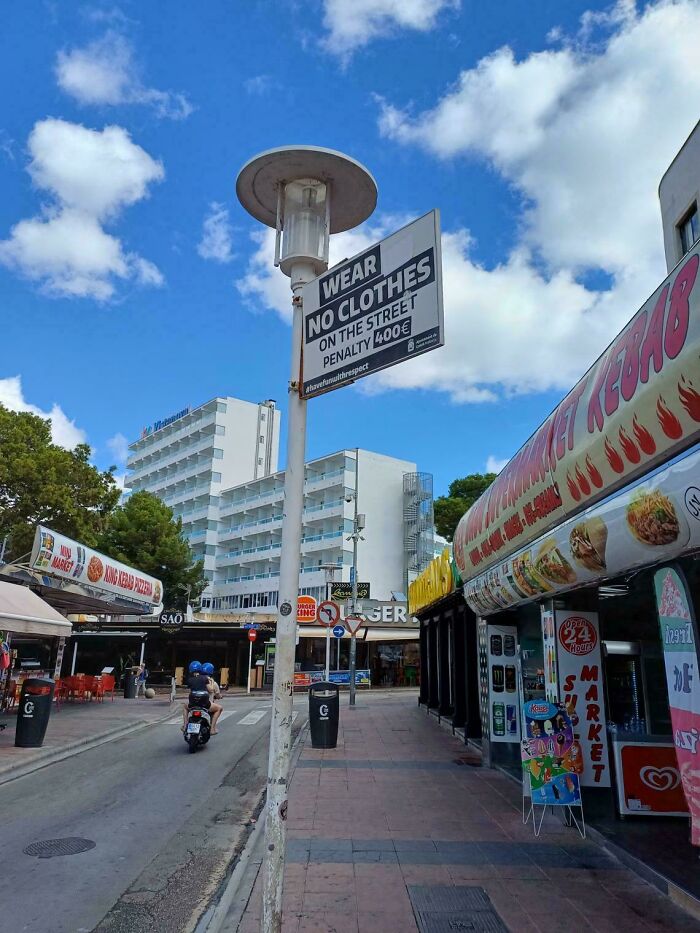 108 Terrible Product Designs That Should Have Never Seen The Light Of Day (New Pics) 108 Terrible Product Designs That Should Have Never Seen The Light Of Day (New Pics)