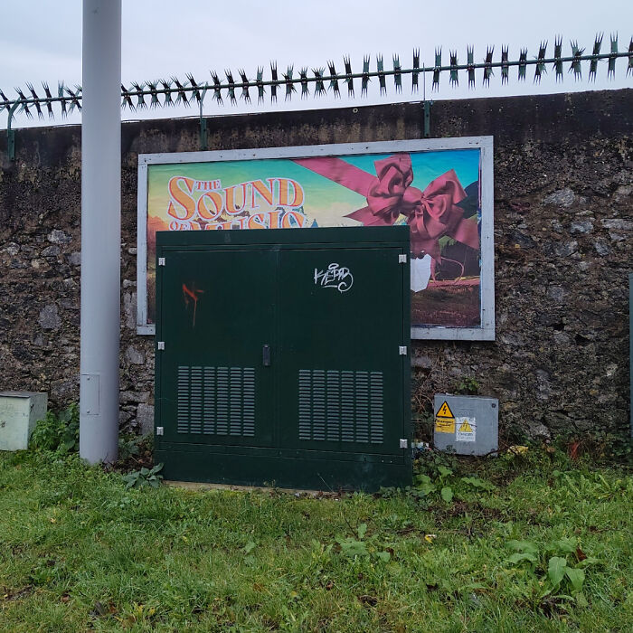 108 Terrible Product Designs That Should Have Never Seen The Light Of Day (New Pics) 108 Terrible Product Designs That Should Have Never Seen The Light Of Day (New Pics)