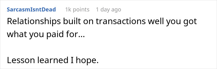 29YO Travels 7000km To Meet 23YO Woman He Met Online, Regrets It As Soon As Their Date Starts