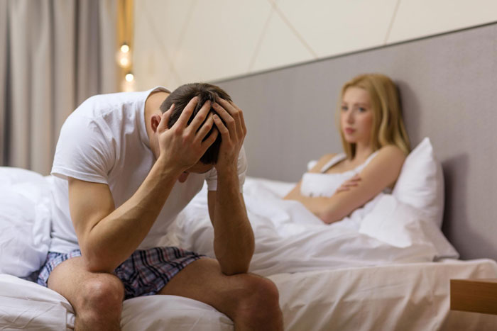 Wife Realizes She Won&rsquo;t Receive The Comfort She Needs From Husband, Responds With Same Effort