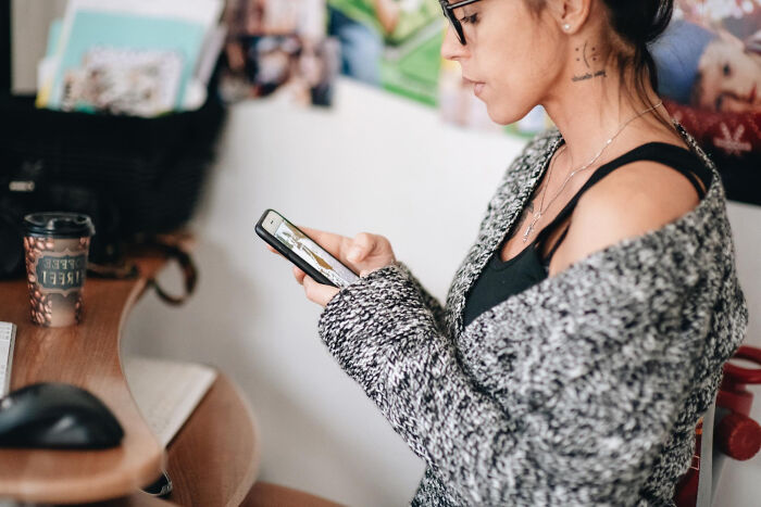 40 Surprisingly Petty Things People Admit They Secretly Judge Others For 40 Surprisingly Petty Things People Admit They Secretly Judge Others For