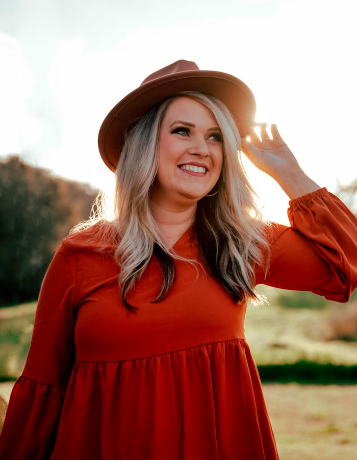 Town Scandalized By Boutique Owner Whose Mugshots Show Lips Growing Each Time