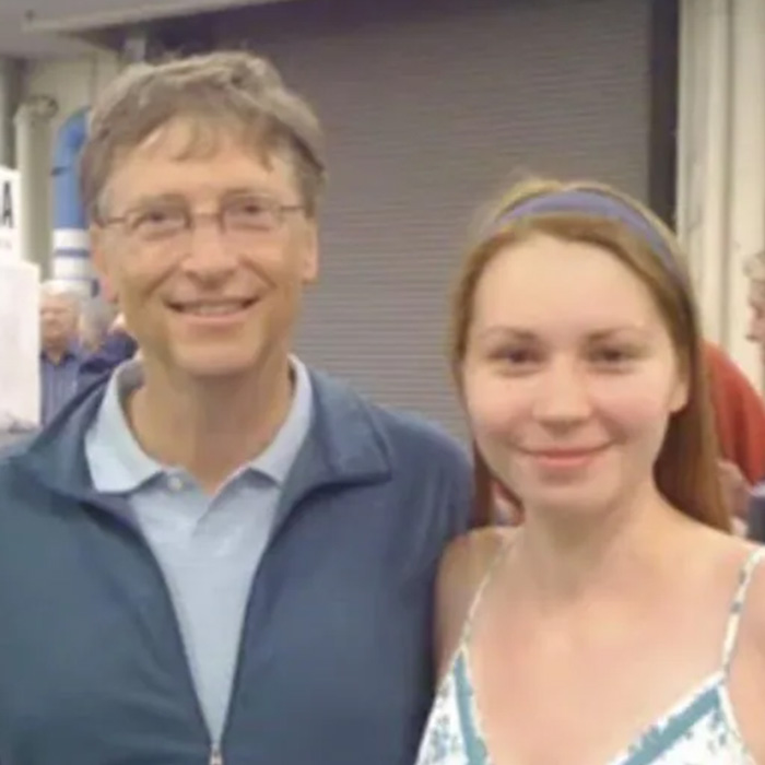 Bill Gates Issues Groveling Apology Amid Epstein Scandal As He Admits To “Affairs With Two Russians”