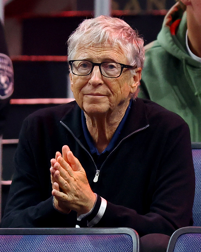 Bill Gates Issues Groveling Apology Amid Epstein Scandal As He Admits To “Affairs With Two Russians”