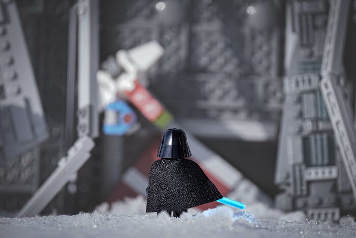 He Uses Backyards And Landscapes To Turn LEGO Models Into Cinematic Worlds (34 Pics)