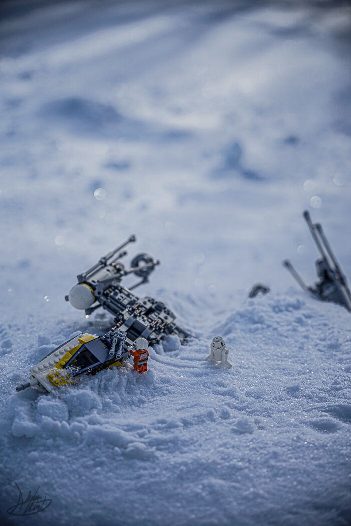 He Uses Backyards And Landscapes To Turn LEGO Models Into Cinematic Worlds (34 Pics)