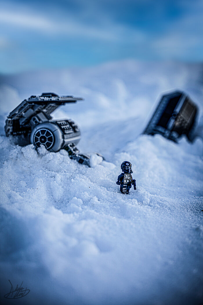 He Uses Backyards And Landscapes To Turn LEGO Models Into Cinematic Worlds (34 Pics)