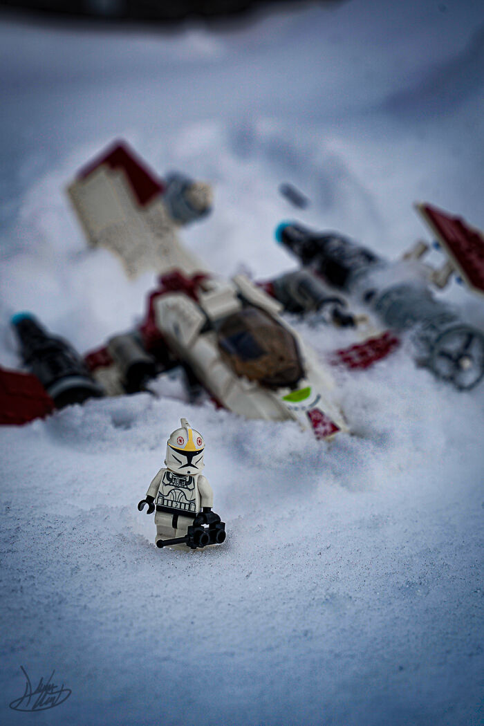 He Uses Backyards And Landscapes To Turn LEGO Models Into Cinematic Worlds (34 Pics)