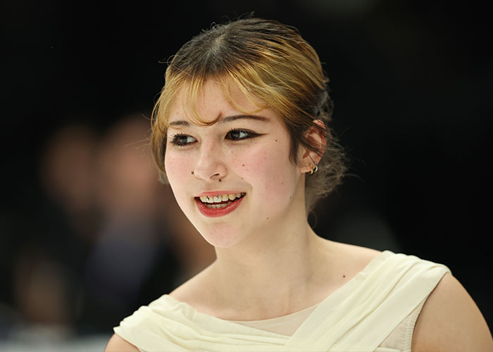 Health Experts Sound Alarm For Fans Eager To Copy Olympic Star Alysa Liu&rsquo;s &lsquo;Viral&rsquo; Look