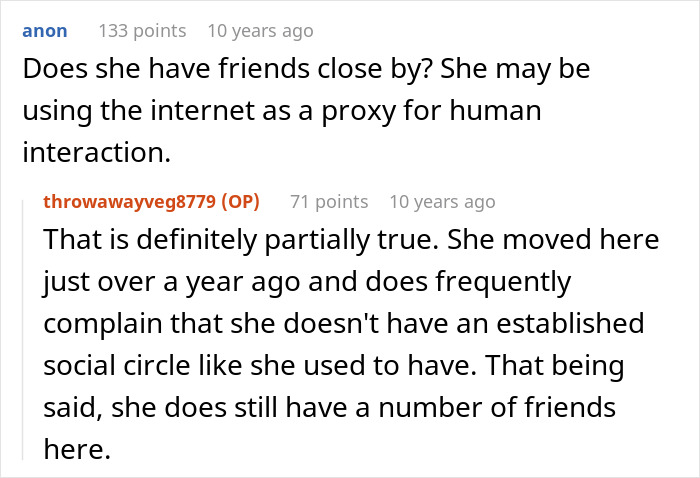 Woman Posts Absolutely Everything Online, Her Boyfriend Hates It: “Social Media Attention Seeker”