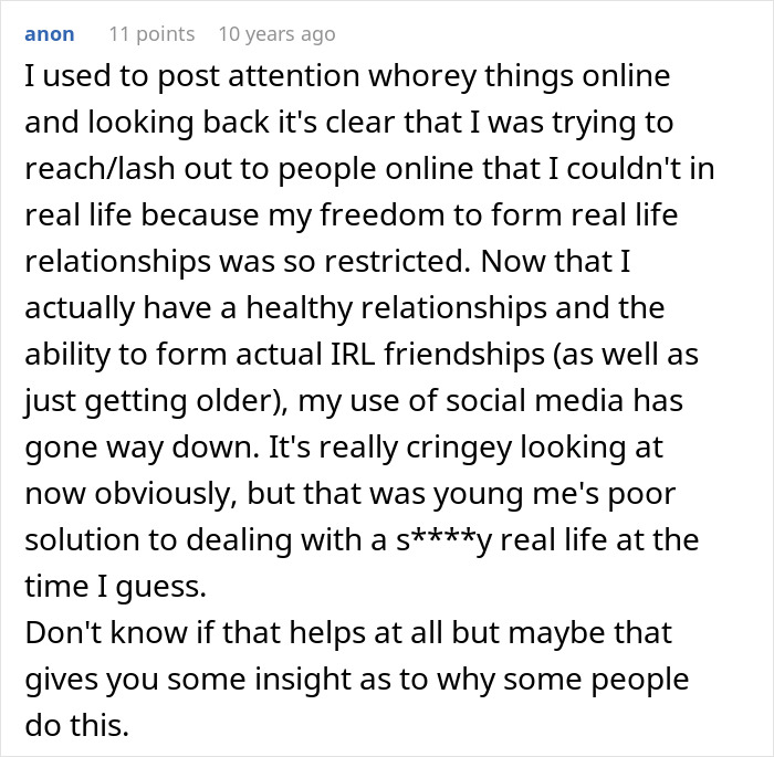 Woman Posts Absolutely Everything Online, Her Boyfriend Hates It: “Social Media Attention Seeker”