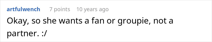 Woman Posts Absolutely Everything Online, Her Boyfriend Hates It: “Social Media Attention Seeker”