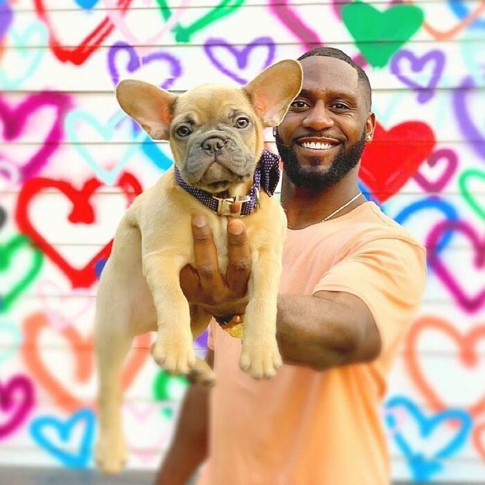 This Instagram Page Shows Heartwarming Photos Of Attractive Men And Their Dogs (49 Pics)