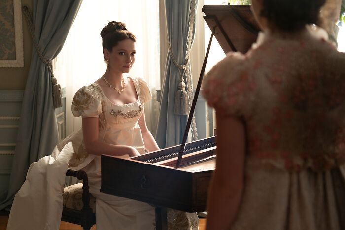 Is Francesca Pregnant In Bridgerton Season 4? Here’s What The Book Says