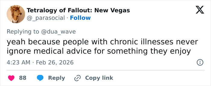 “Coverup”: Detail Of Selena Gomez’s Beach Trip Reignites Conspiracy Theories About Her Transplant