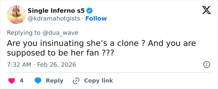 “Coverup”: Detail Of Selena Gomez’s Beach Trip Reignites Conspiracy Theories About Her Transplant