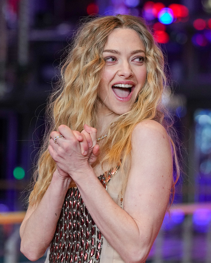 Amanda Seyfried Reveals Details Of The Bizarre Prosthetic She Wore For Graphic Scene In Recent Film