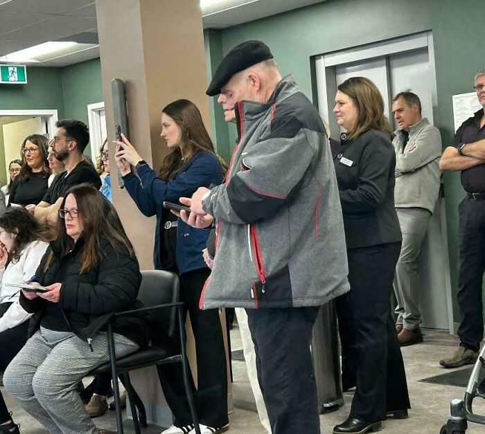 67 Photos That Might Make You Look Twice (New Pics) 67 Photos That Might Make You Look Twice (New Pics)