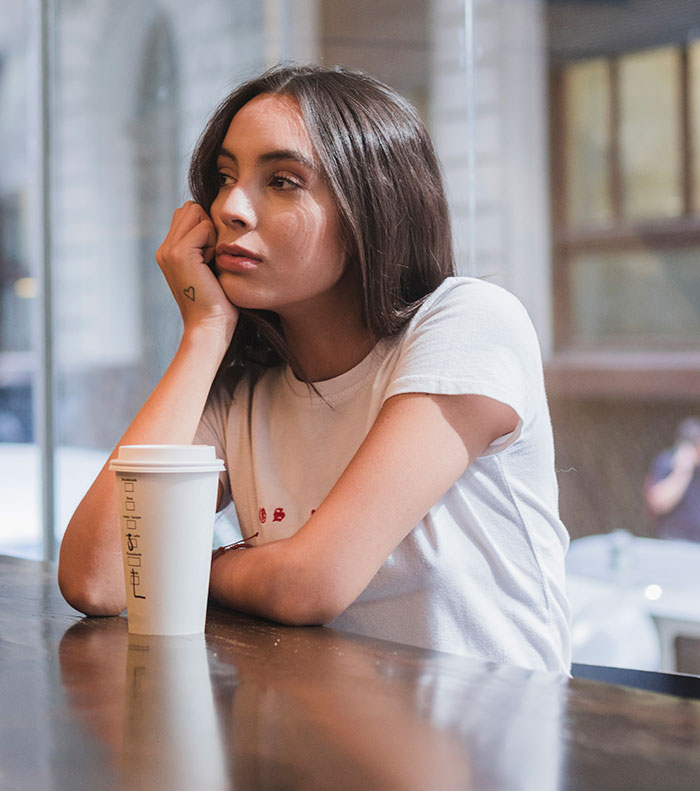 Woman Shares How Her Boyfriend Abandoned Her In The Mountains, 79 Others Chime In Sharing Similar Stories Woman Shares How Her Boyfriend Abandoned Her In The Mountains, 79 Others Chime In Sharing Similar Stories