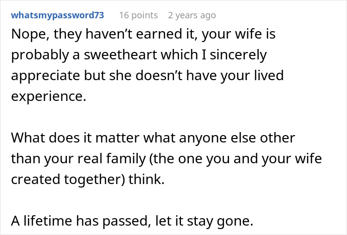 Woman Suddenly Wants To Reconcile With Son She Kicked Out 32 Years Ago, He Figures Out Why Woman Suddenly Wants To Reconcile With Son She Kicked Out 32 Years Ago, He Figures Out Why