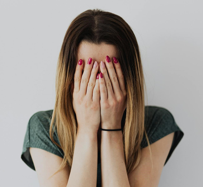 “I Make About 4x Her Salary”: Pregnant Bride Thinks Prenup Is Unfair, Guy Halts The Wedding “I Make About 4x Her Salary”: Pregnant Bride Thinks Prenup Is Unfair, Guy Halts The Wedding