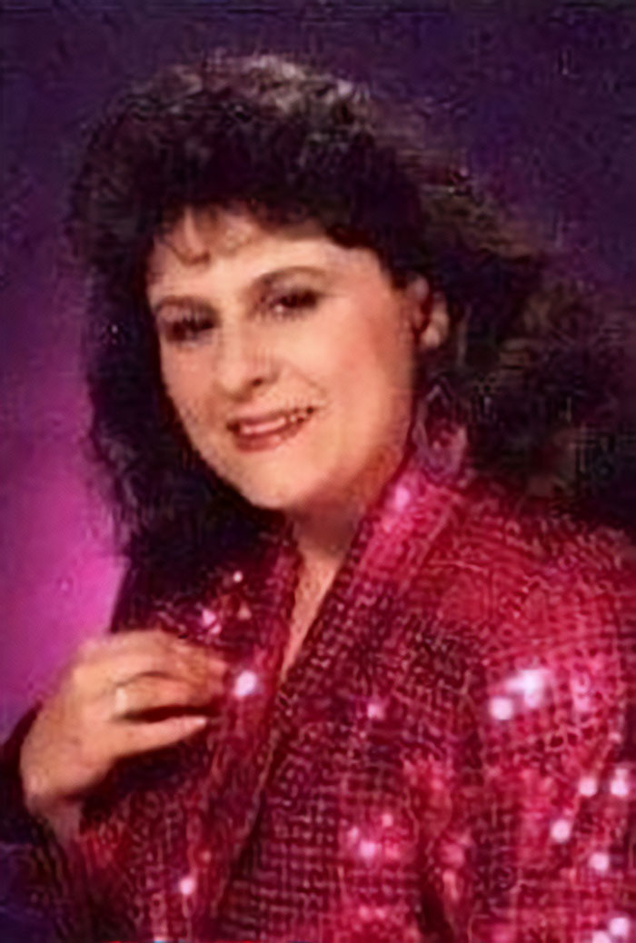 Mom Of Three Who Abandoned Family And Vanished 24 Years Ago Stuns With Claim About Her Daughter