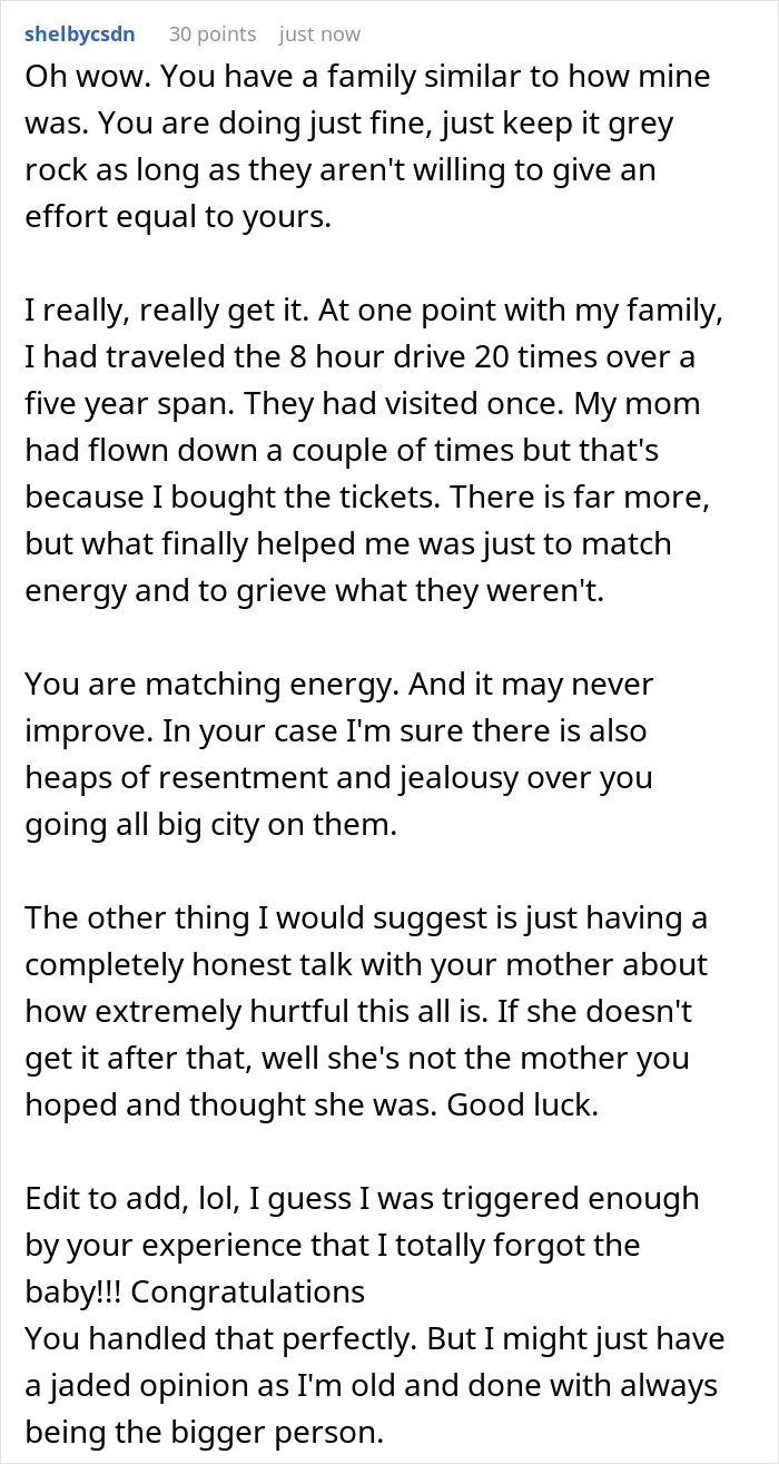 Lady “Forgets” To Tell Mom About Her Pregnancy, Just As Mom Forgot To Share Loss Of Grandpa Lady “Forgets” To Tell Mom About Her Pregnancy, Just As Mom Forgot To Share Loss Of Grandpa