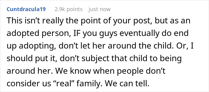 Mom Pressures Childfree Daughter To “Give Birth,” Backtracks Fast When Adoption Enters The Chat Mom Pressures Childfree Daughter To “Give Birth,” Backtracks Fast When Adoption Enters The Chat