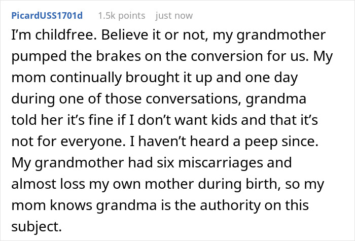 Mom Pressures Childfree Daughter To “Give Birth,” Backtracks Fast When Adoption Enters The Chat Mom Pressures Childfree Daughter To “Give Birth,” Backtracks Fast When Adoption Enters The Chat