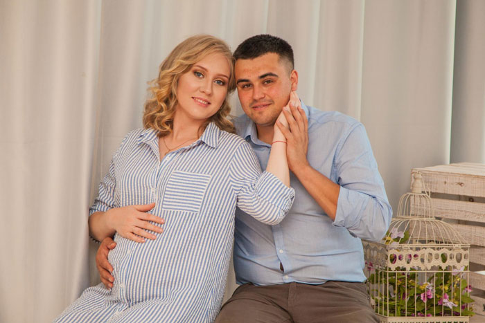 Evil Stepmom Ends Up Homeless After Trying To Evict Stepdaughter From Her Home As Sis Isn&rsquo;t Having It